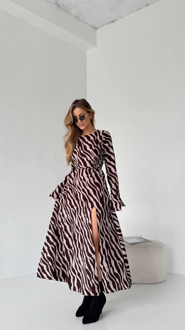 Carmin - Vestido Minimal Ajustable de Cintura y Elástico