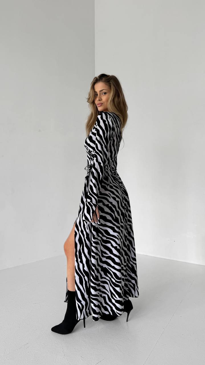 Carmin - Vestido Minimal Ajustable de Cintura y Elástico