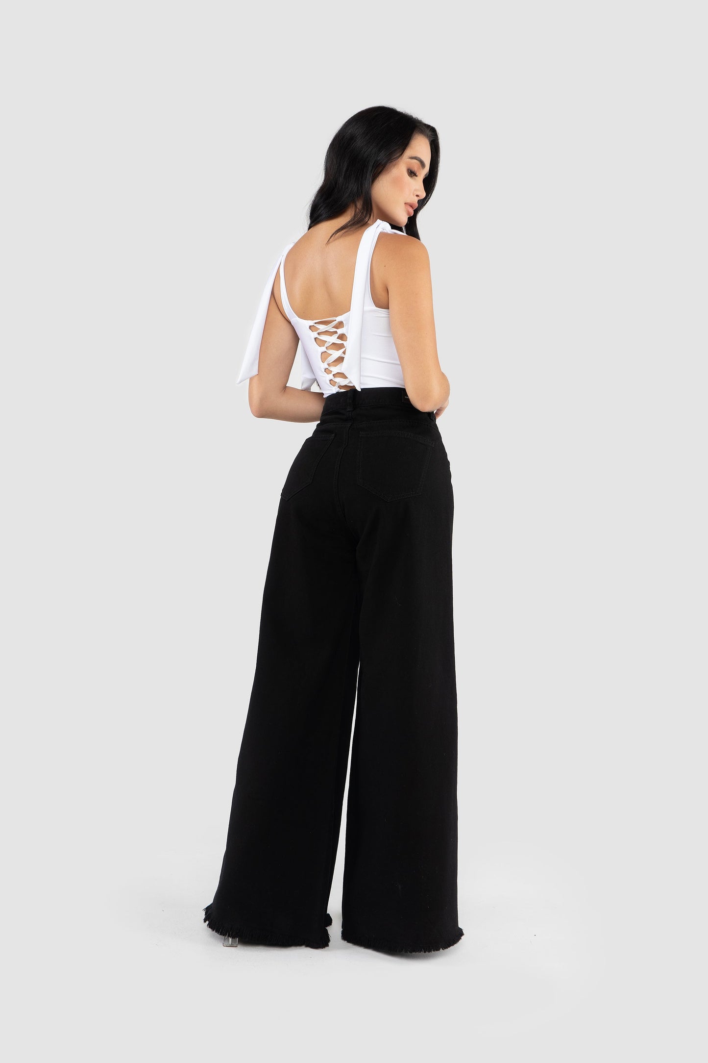 Pantalón MuyMia - Diseño Elegante y Versátil