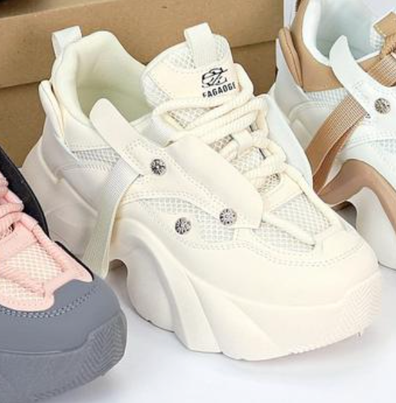 Zapatillas ErgoTrack - Asegura una pisada más cómoda y estable.
