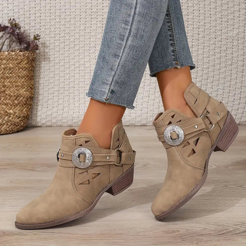 Laya - Botas Cortas de Cuero con Evilla