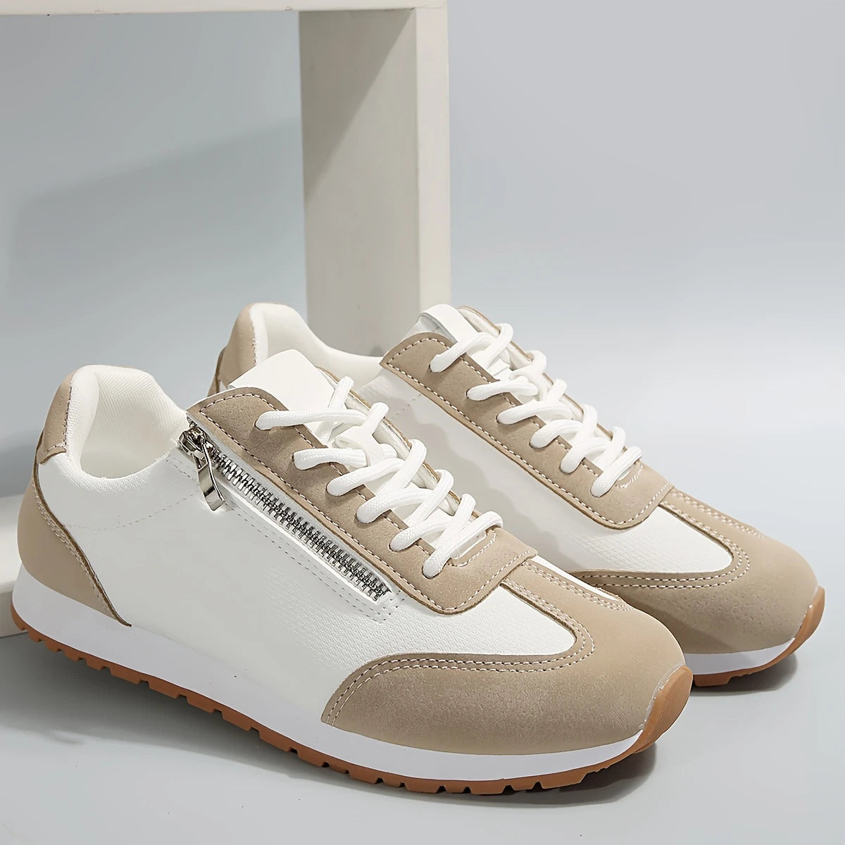 Zapatillas Clark® - Ofrece mejor agarre y estabilidad en cada paso.