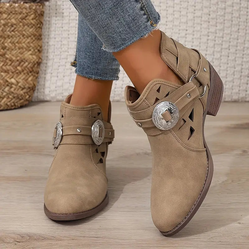 Laya - Botas Cortas de Cuero con Evilla