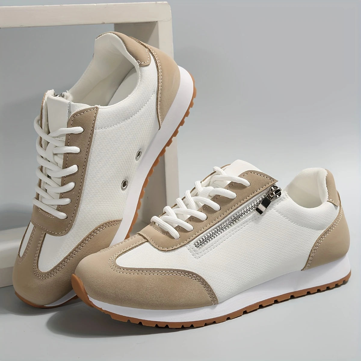 Zapatillas Clark® - Ofrece mejor agarre y estabilidad en cada paso.