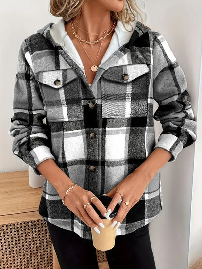 Rial - Remera Polar con Capucha Ajustable