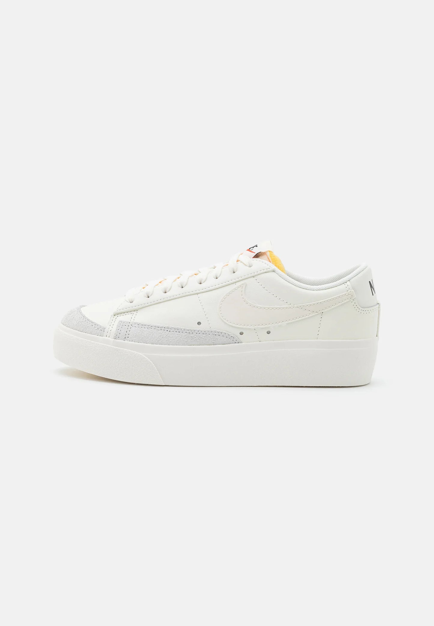 Nike Blazer Low Platform™ – El Clásico con un Toque de Altura