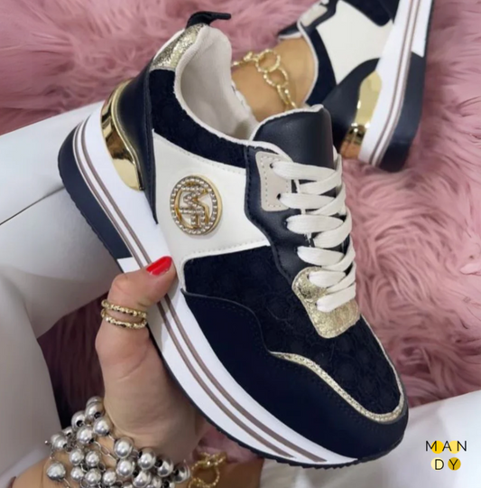 Mandy - Zapatillas Ergonómicas con Detalles de Pedreira