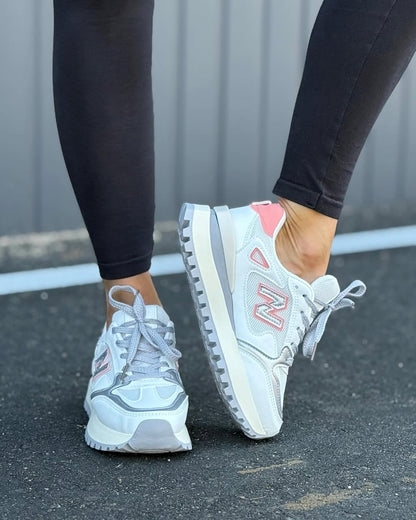 Carina - Deportiva Ergonómica Ultra Cómoda y Ligera